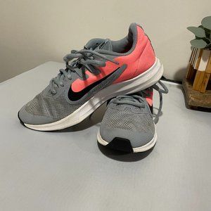 Nike Girls Downshifter 9 AR4135-402 Gray Running Shoes Sneakers Size 5Y